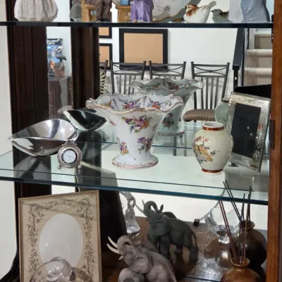 Sale Photo Thumbnail #70