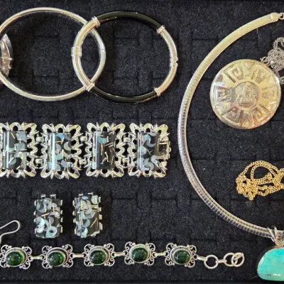 Sale Photo Thumbnail #2