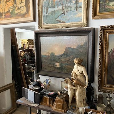 Sale Photo Thumbnail #25