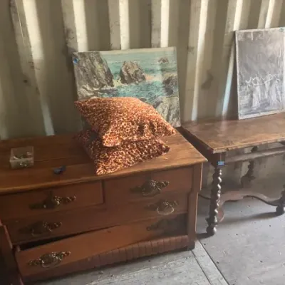 Estate sale photo