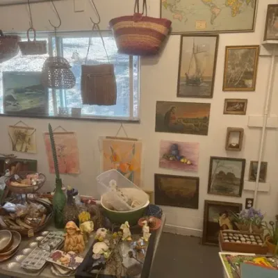 Sale Photo Thumbnail #17