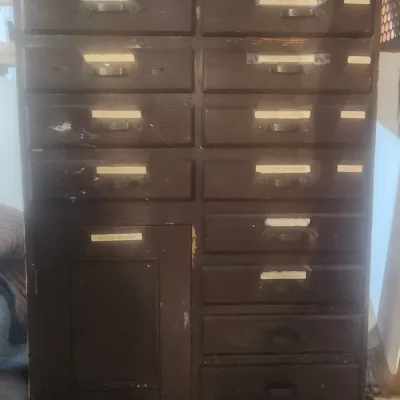 Estate sale photo