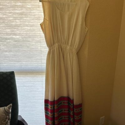 Sale Photo Thumbnail #125