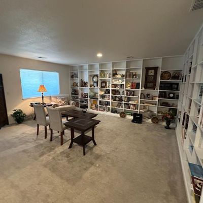Sale Photo Thumbnail #224