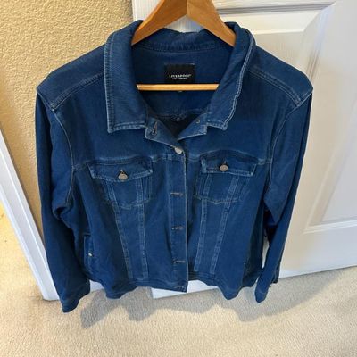 Sale Photo Thumbnail #189