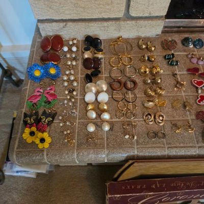 Sale Photo Thumbnail #28