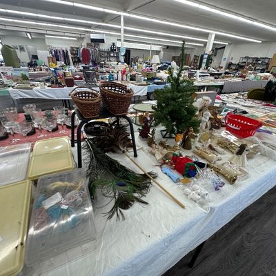 Sale Photo Thumbnail #108