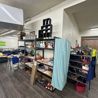 Sale Photo Thumbnail #126