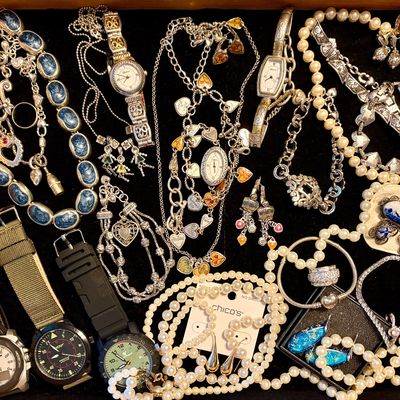 Sale Photo Thumbnail #78