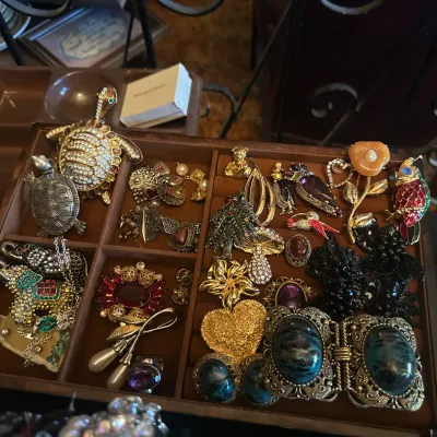 Sale Photo Thumbnail #20