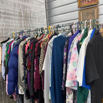 Sale Photo Thumbnail #37