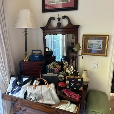 Estate sale photo