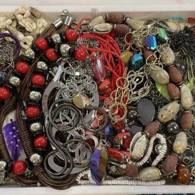 Sale Photo Thumbnail #890