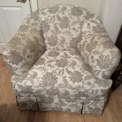 Sale Photo Thumbnail #626