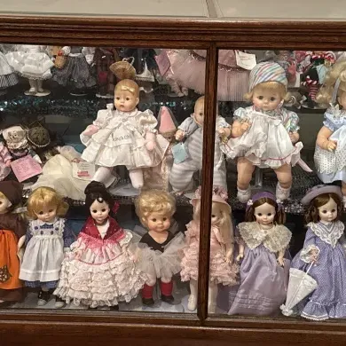 Sale Photo Thumbnail #264