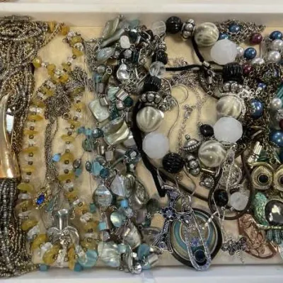 Sale Photo Thumbnail #891