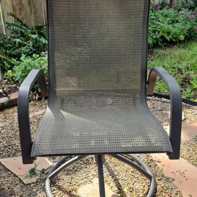 Outdoor Swivel Patio Chair