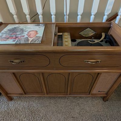 Sale Photo Thumbnail #34