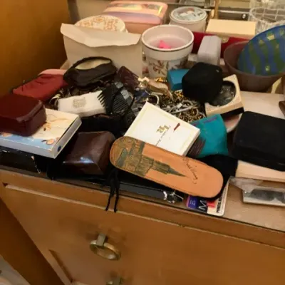 Sale Photo Thumbnail #46