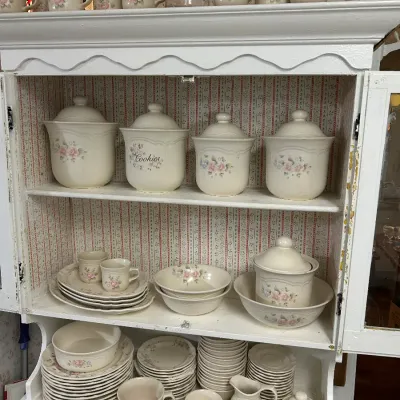 Pfaltzgraff Tea Rose Stoneware Dinnerware and Canisters
