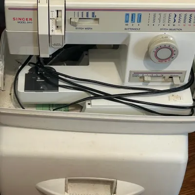 Singer Sewing Machine
