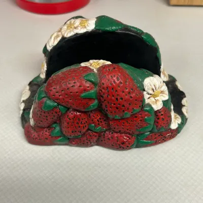 Vintage Strawberry Patch Napkin Holder