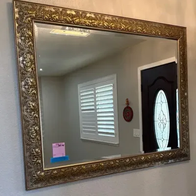 Giltwood Mirror 47x37