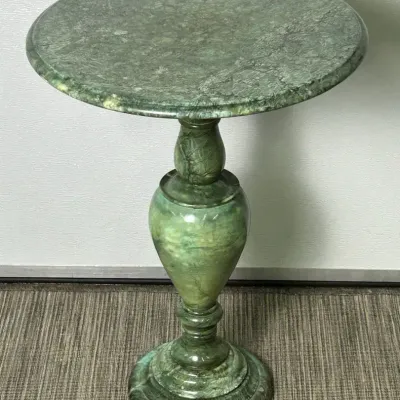 Green Alabaster Accent Table - 16x22"