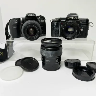 Minolta Maxxum 400si & 7000 with 35-70mm f3.5-4.5, 50mm f1.7 & 28-105mm f2.5-4.5 Lenses