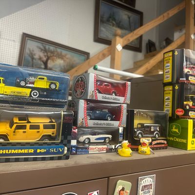 Sale Photo Thumbnail #168