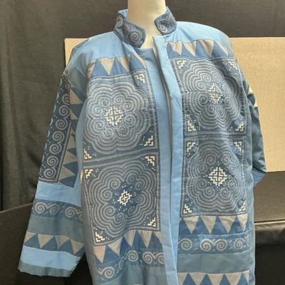 Sale Photo Thumbnail #81: Kimono style jacket