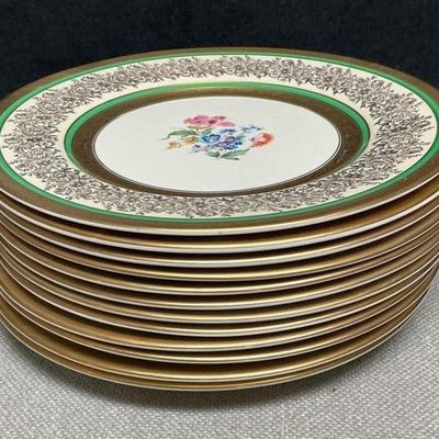 Sale Photo Thumbnail #32: Lot # : 39 - Edgerton Floral and Golden Trim Plates
