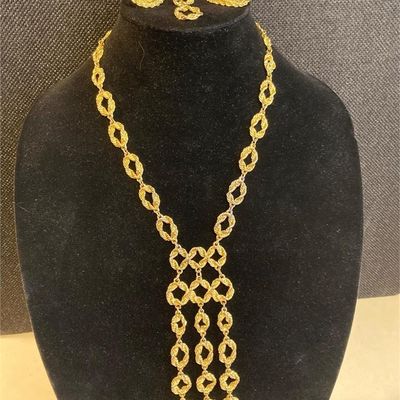 Sale Photo Thumbnail #3: Jewelry