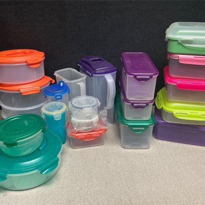 Sale Photo Thumbnail #109: Lock & Lock Food Containers