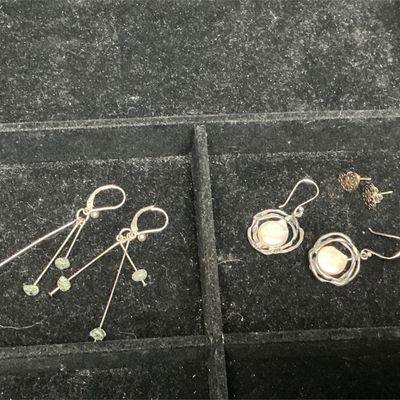 Sale Photo Thumbnail #133: jewelry