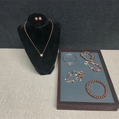 Sale Photo Thumbnail #122: jewelry