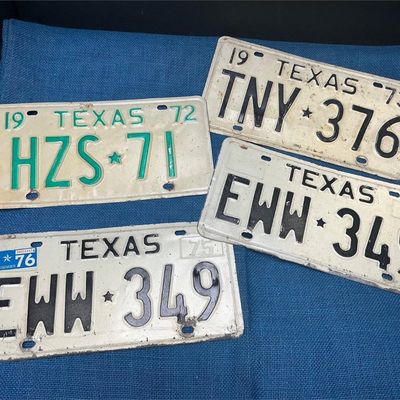 Sale Photo Thumbnail #14: Lot # : 21 - 4 1970's Texas License Plates
