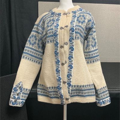 Sale Photo Thumbnail #82: Norwegian sweater jacket, Nordstrikk Virgin Wool