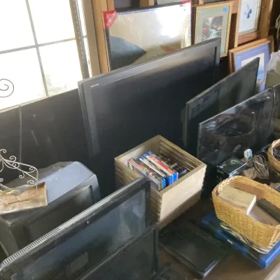 Sale Photo Thumbnail #44