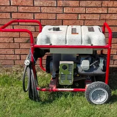 Sale Photo Thumbnail #11: Troy-Bilt XP (Extra Performance) portable gas generator powered by a Briggs & Stratton 1650 