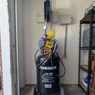 Sale Photo Thumbnail #8: 
Pending
Husky 30 Gallon 1.7 HP Air Compressor & Klutch Wall-Mounted Hose Reel