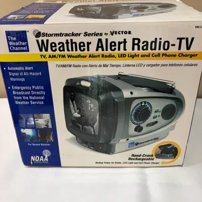 Sale Photo Thumbnail #84: Vector Stormtracker Weather Alert Radio-TV with NOAA, Hand Crank & Original Box
