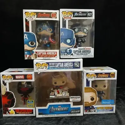 MARVEL Captain America Funko POP! & Dark Captain Marvel, Set of 5