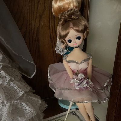 Sale Photo Thumbnail #172