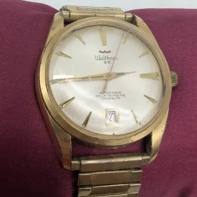 1960's Waltham Autochron Date 65 Jewel Watch...Running