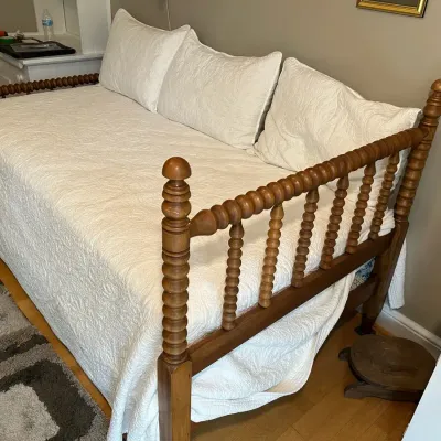 Jenny Lind Style Spool Bed - Single Size 