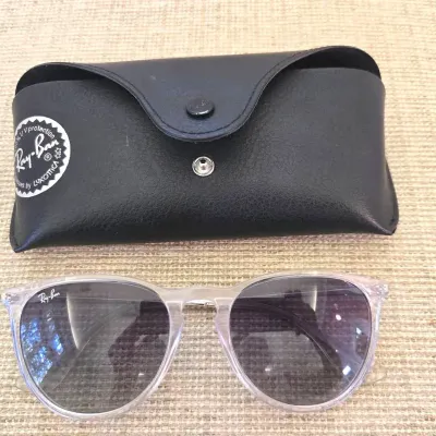 Ray Ban Luxottica Sun Glasses & Case Made In Italy 