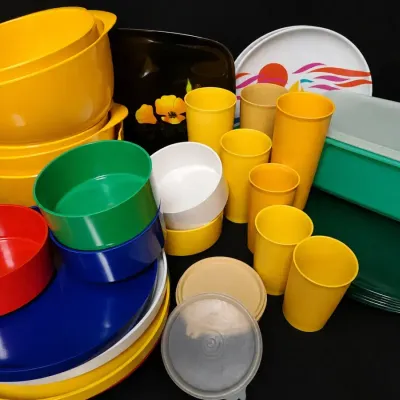 TUPPERWARE AND MELAMINE BY HELLER STACKABLE DISH SET
