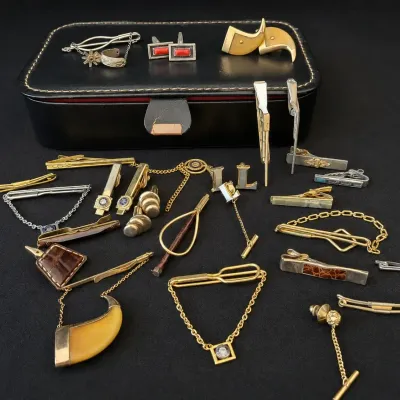 MEN'S TIE CLIPS INCLUDING 14K GOL AND STERLING SILVER 