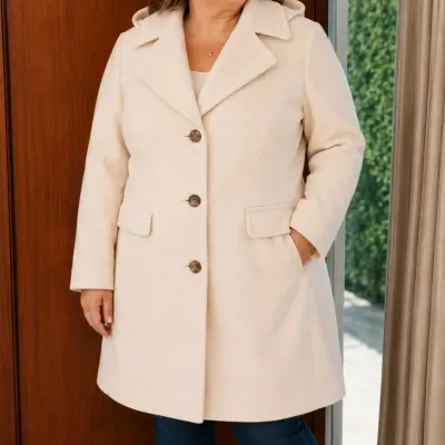 MICHAEL KORS CREAM COLORED COAT